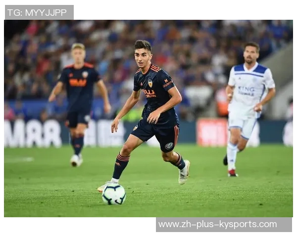 费兰托雷斯:从新星崛起到世界足球舞台的闪耀之旅