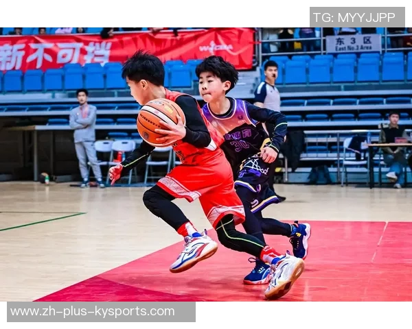 篮球明星的梦想与现实：当买不起球鞋成为他们的烦恼
